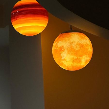 Moon Room, Nuit Insolite - Ollioules Toulon Var Kültér fotó